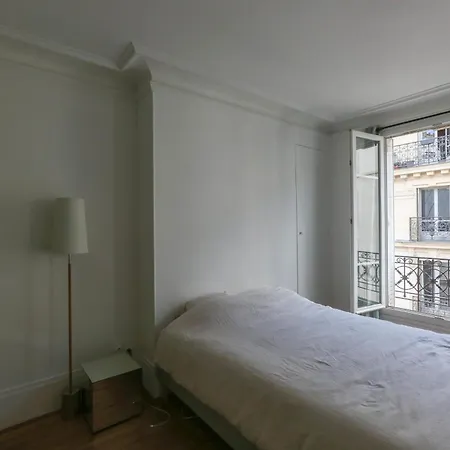 Lovely Cocoon Of Close To Parc Monceau Apartment *